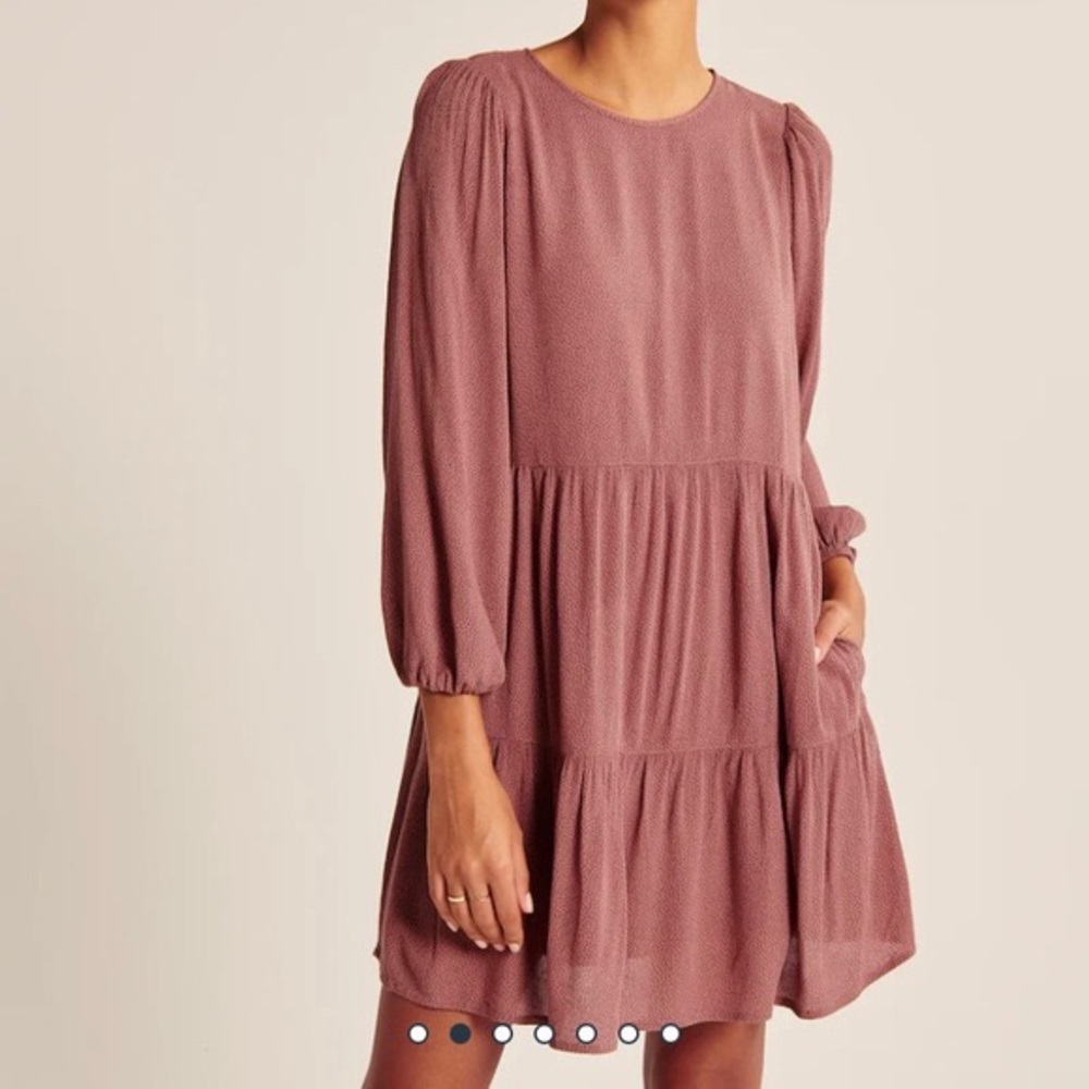 Abercrombie and Fitch 3/4 Sleeve Mauve Tiered Shift Dress, size XS, EUC